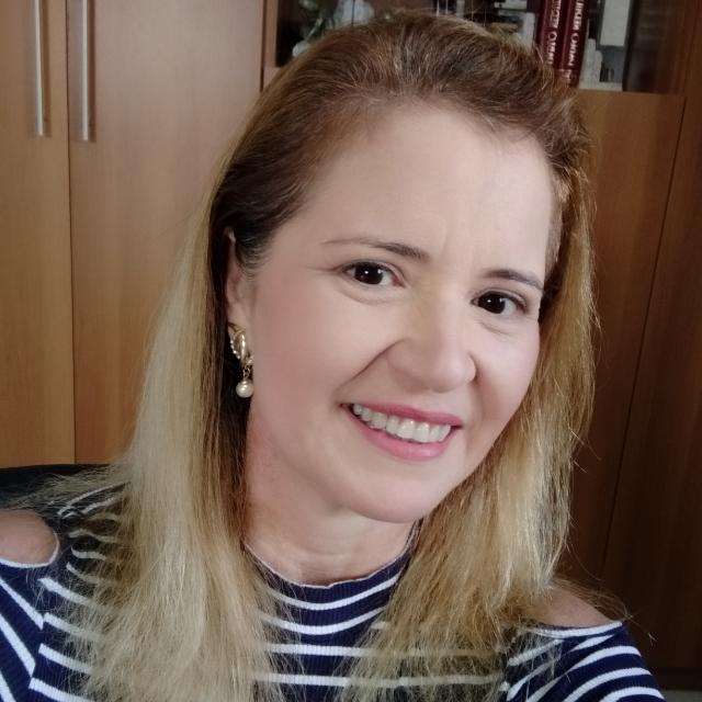 Rosangela Góes